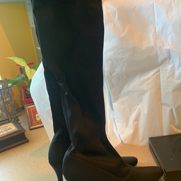 New , Fabric upper -over the knee boot leather outsole - Picture 4 of 13